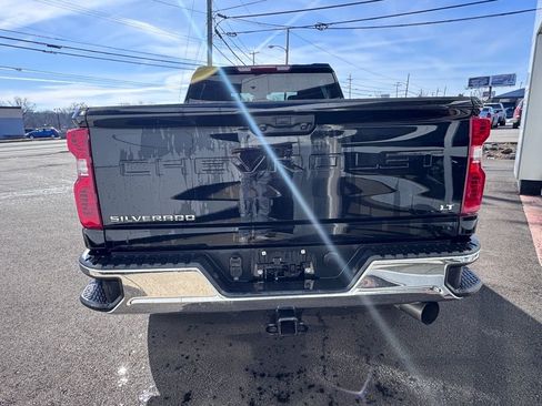 Used 2025 Chevrolet Silverado 2500 LT w/ Convenience Package image 4