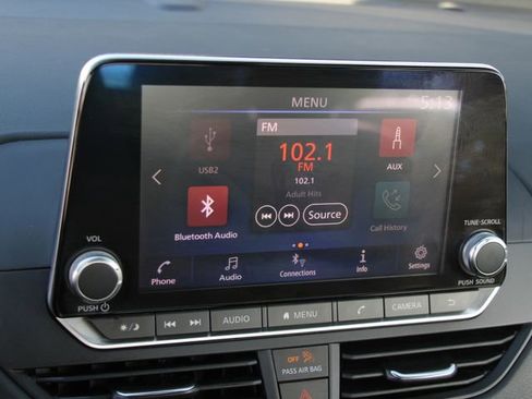 Certified 2022 Nissan Altima 2.5 SR FWD image 19