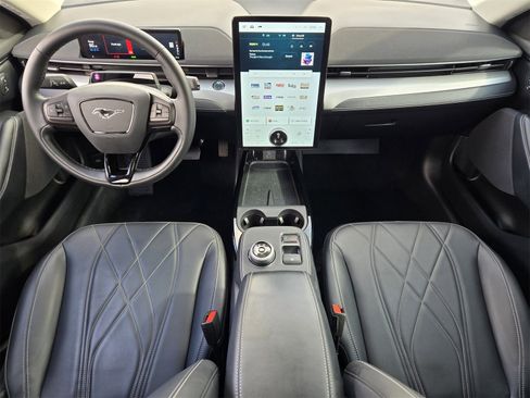 Used 2023 Ford Mustang Mach-E Select image 24