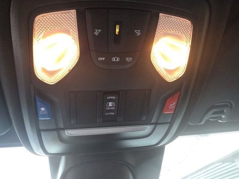 Used 2025 RAM 3500 Tradesman image 28