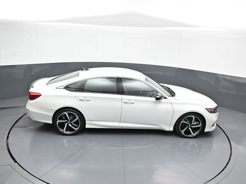 Used 2022 Honda Accord Sport image 36