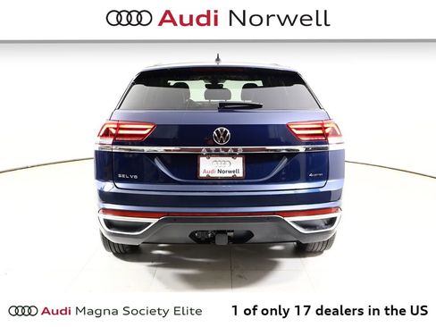 Used 2023 Volkswagen Atlas Cross Sport SEL AWD/4WD image 13