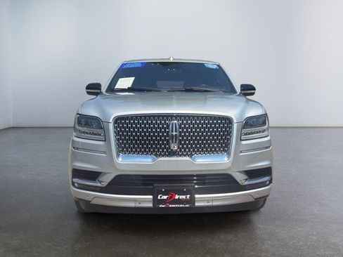 Used 2019 Lincoln Navigator Reserve w/ Cargo Package AWD/4WD image 3