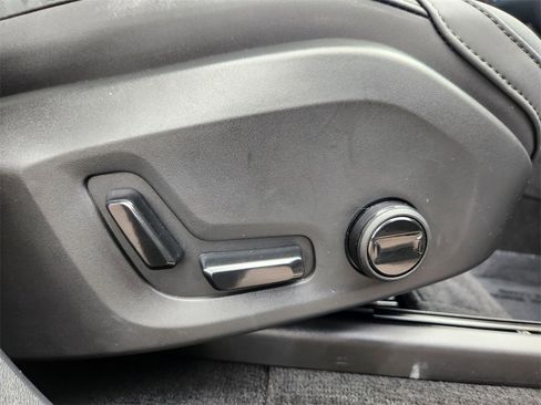 Used 2025 Volvo XC90 B6 Plus image 20