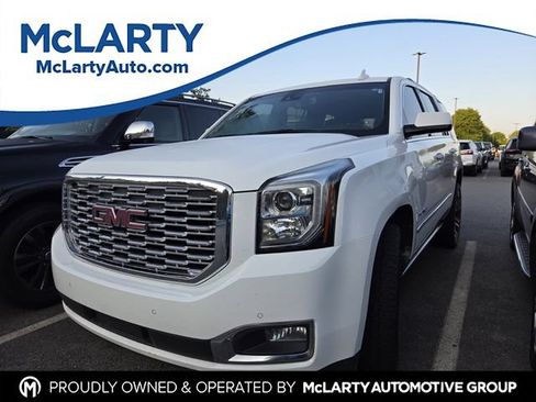 Used 2019 GMC Yukon Denali w/ Denali Ultimate Package AWD/4WD image 1