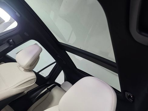 New 2027 Mercedes-Benz GLC 300 image 9