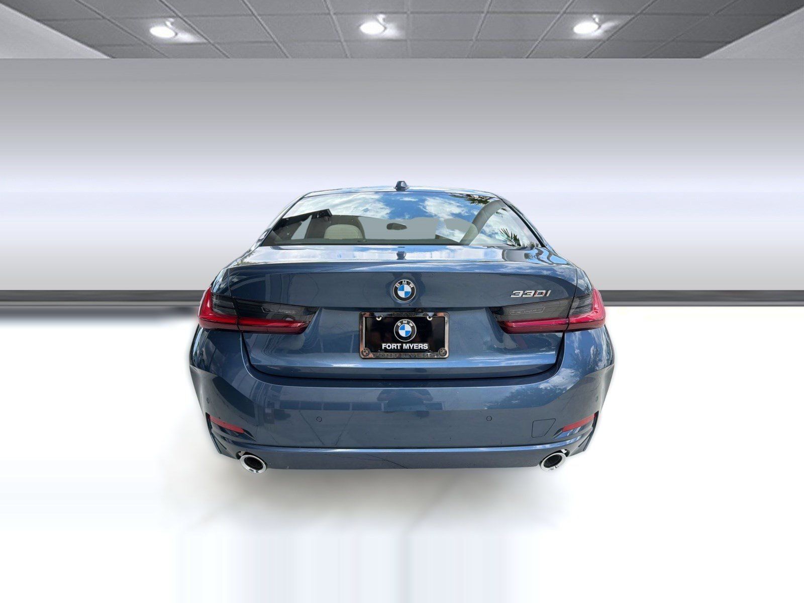Used 2026 BMW 330i Sedan w/ Premium Package RWD image 10