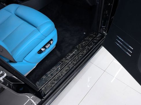 Used 2023 Rolls-Royce Phantom Sedan RWD image 48
