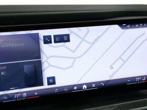 Used 2024 BMW 740i xDrive image 66