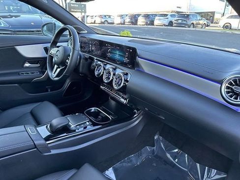 Used 2023 Mercedes-Benz CLA 250 4MATIC image 14