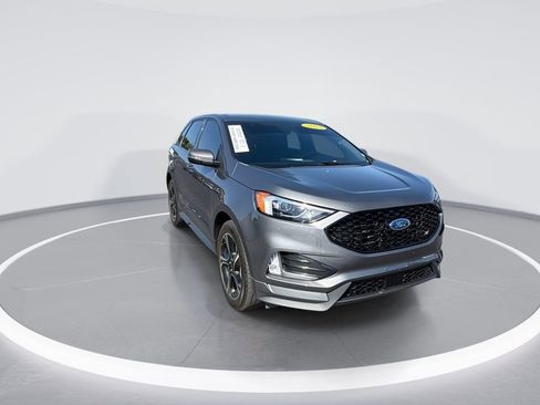 Used 2023 Ford Edge ST AWD/4WD image 2