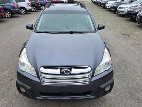 Used 2014 Subaru Outback 2.5i Premium AWD/4WD image 3