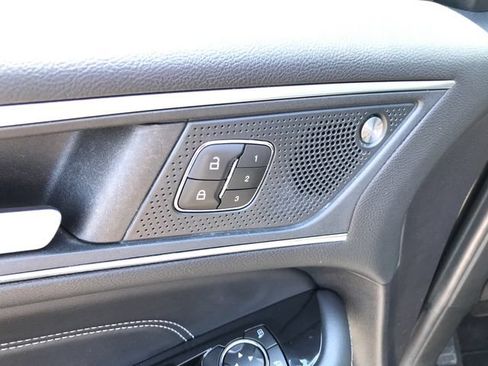 Used 2019 Ford Edge Titanium w/ Cold Weather Package AWD/4WD image 19