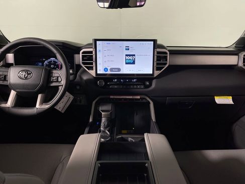 New 2025 Toyota Tundra Limited AWD/4WD image 14