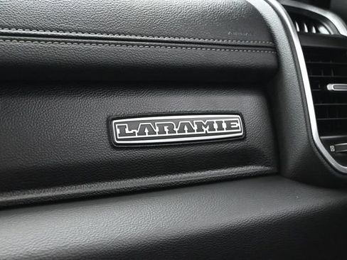 Used 2022 RAM 1500 Laramie AWD/4WD image 23