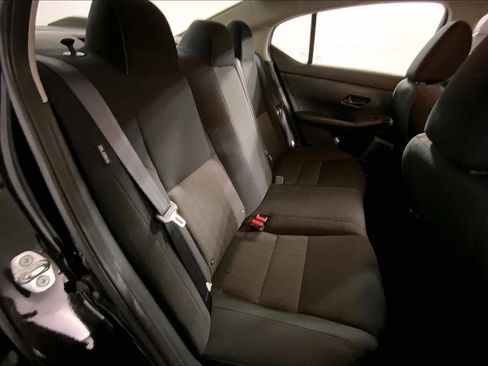 Used 2024 Nissan Sentra SV FWD image 23
