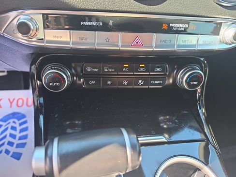 Used 2023 Kia Stinger GT-Line AWD/4WD image 18