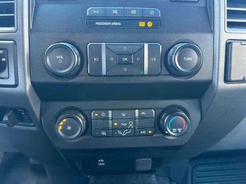 Certified 2022 Ford F250 XL w/ Power Equipment Group image 18