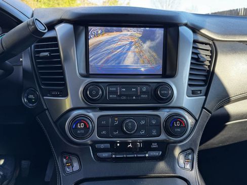 Used 2016 Chevrolet Suburban LTZ image 26