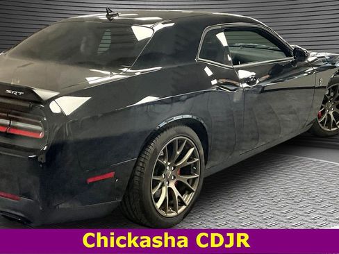 Used 2016 Dodge Challenger SRT Hellcat image 6