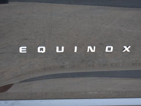 New 2026 Chevrolet Equinox LT w/ LPO, Floor Liner Package FWD image 11