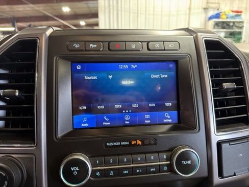 Used 2021 Ford Expedition Platinum AWD/4WD image 6
