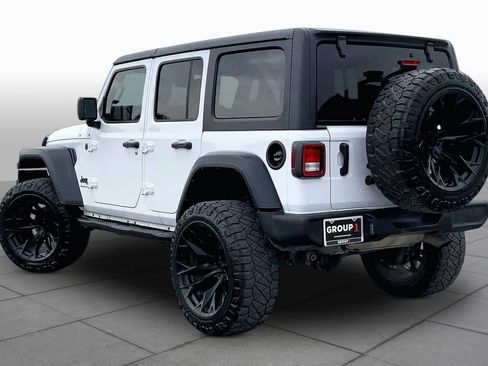 Used 2024 Jeep Wrangler Unlimited Sport AWD/4WD image 17