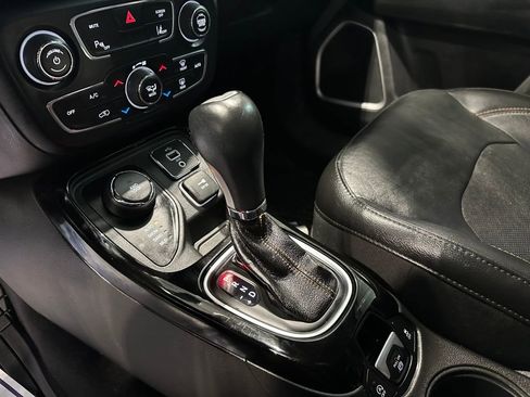 Used 2018 Jeep Compass Limited w/ Navigation Group image 24