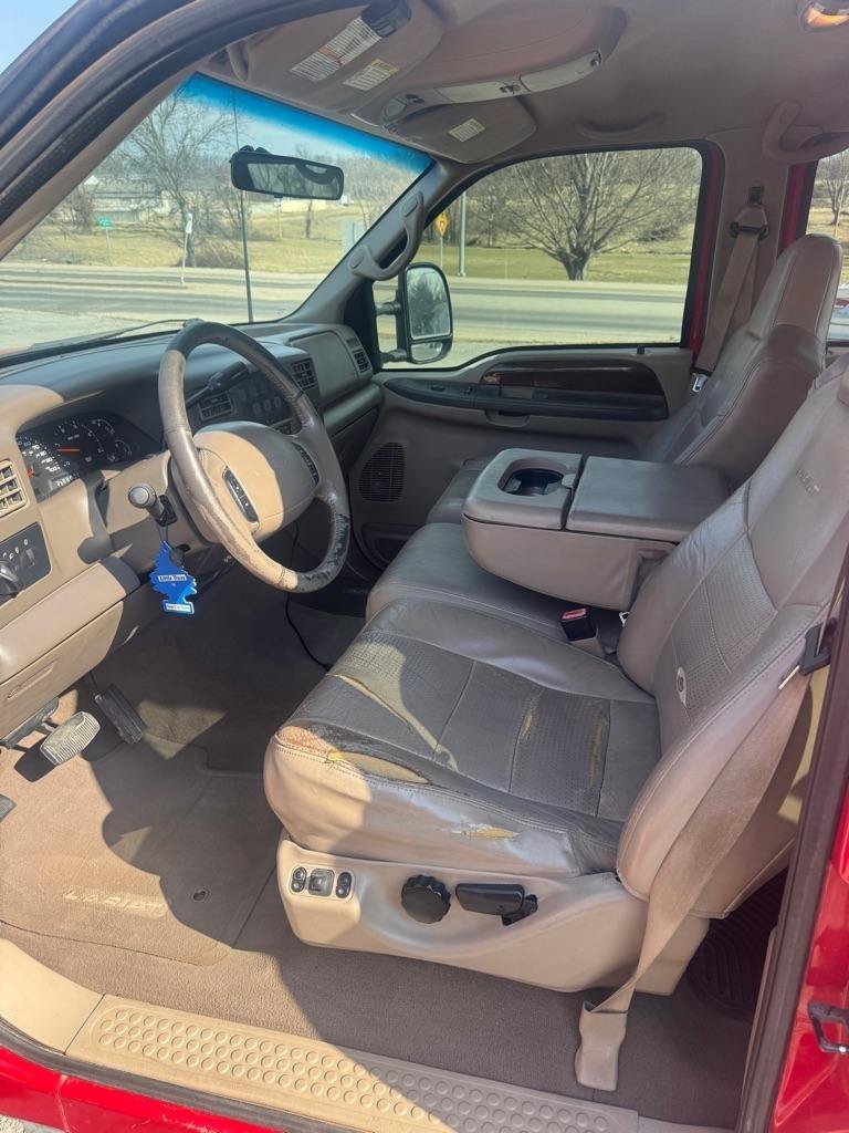 Used 2002 Ford F350 Lariat AWD/4WD image 3