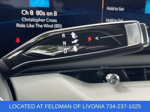 Used 2025 Cadillac Optiq Luxury 2 AWD/4WD image 16