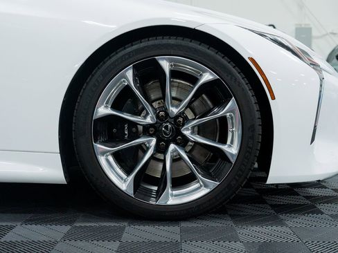 Used 2020 Lexus LC 500 Coupe w/ Performance Package RWD image 15