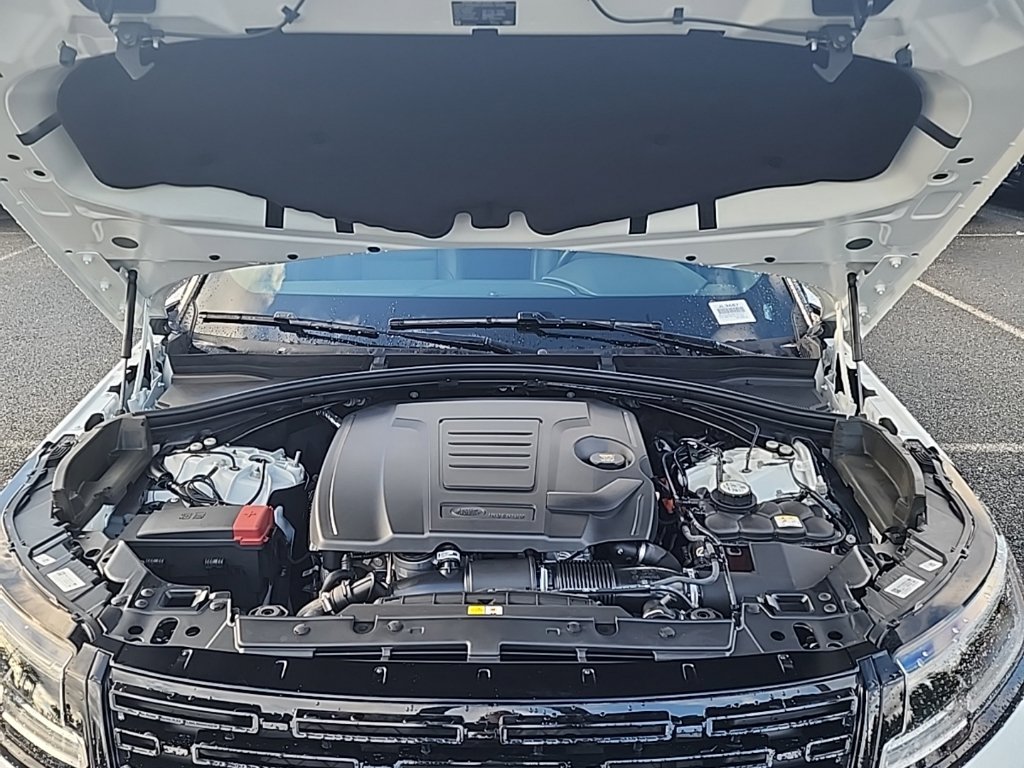 Certified 2025 Land Rover Range Rover Velar Dynamic SE AWD/4WD image 29