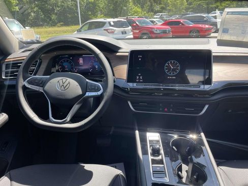 New 2026 Volkswagen Taos S FWD image 43