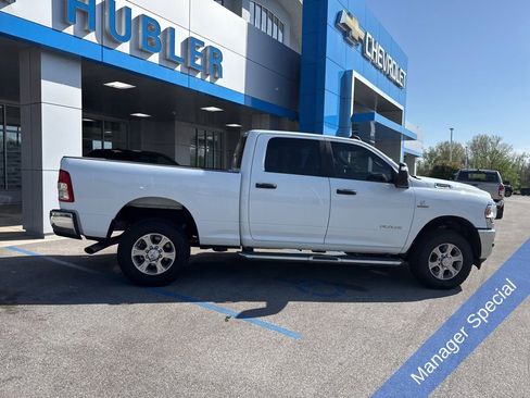 Used 2024 RAM 2500 Big Horn w/ Off Road Package AWD/4WD image 26