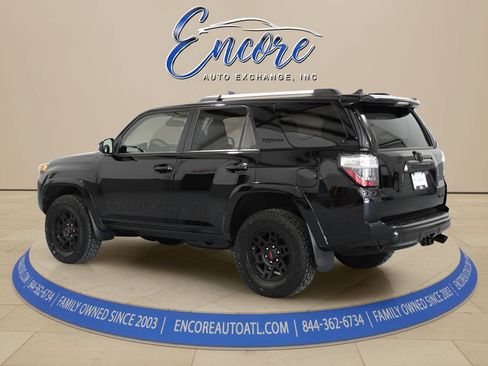 Used 2018 Toyota 4Runner TRD Pro AWD/4WD image 3