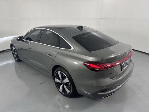 Used 2025 Audi A5 2.0T Premium Plus w/ Premium Plus AWD/4WD image 34