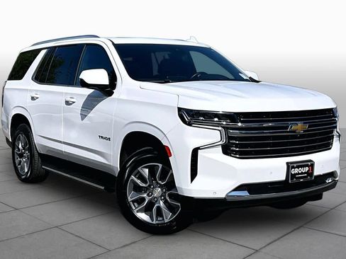Used 2024 Chevrolet Tahoe LT w/ LT Signature Plus Package AWD/4WD image 3