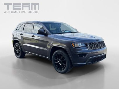 Used 2020 Jeep Grand Cherokee Altitude