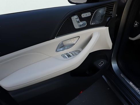 New 2026 Mercedes-Benz GLE 580 4MATIC image 26