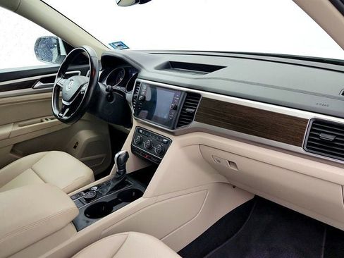 Used 2018 Volkswagen Atlas SE AWD/4WD image 25