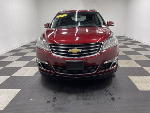 Used 2015 Chevrolet Traverse LT w/ Style and Technology Package image 9