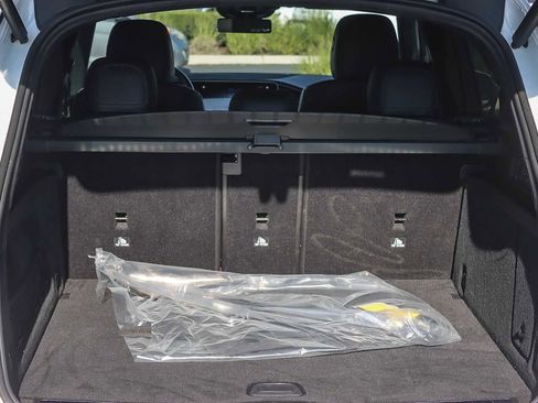 Used 2021 Mercedes-Benz GLE 350 4MATIC image 24