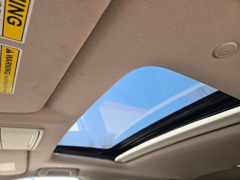 Used 2025 Honda CR-V EX-L image 23