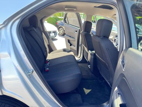 Used 2017 Chevrolet Equinox LT w/ Convenience Package FWD image 36