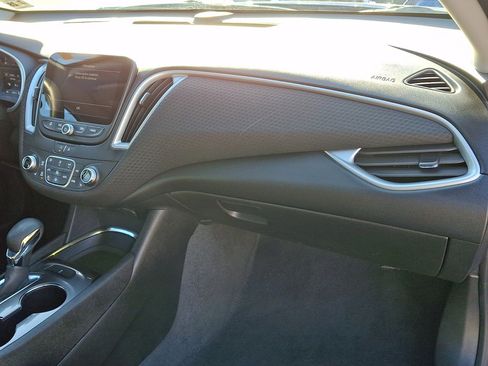 Used 2023 Chevrolet Malibu LT image 12