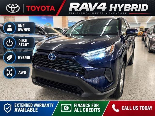 Used 2024 Toyota RAV4 XLE w/ Convenience Package AWD/4WD image 1
