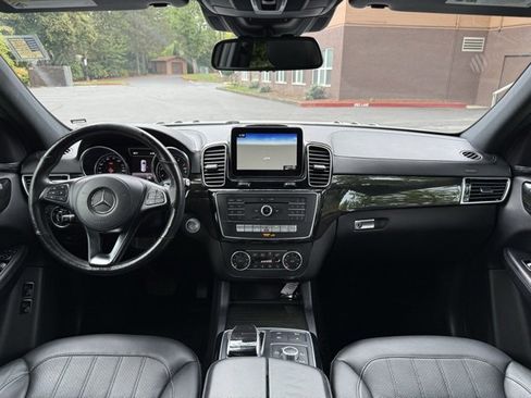 Used 2018 Mercedes-Benz GLS 450 4MATIC image 13