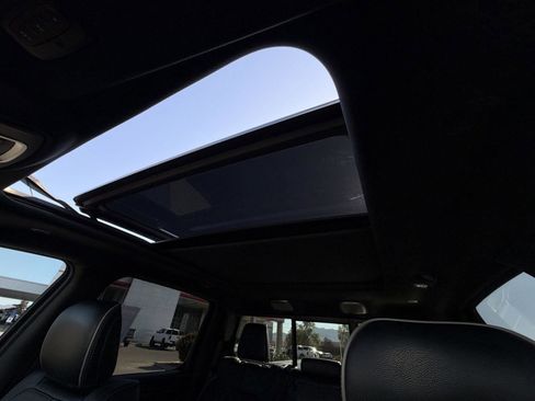 Used 2019 RAM 1500 Limited RWD image 37