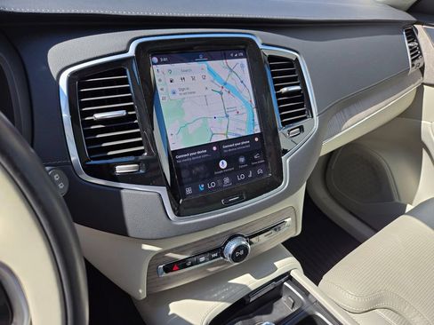 Certified 2023 Volvo XC90 B6 Ultimate w/ Protection Package Premier AWD/4WD image 26