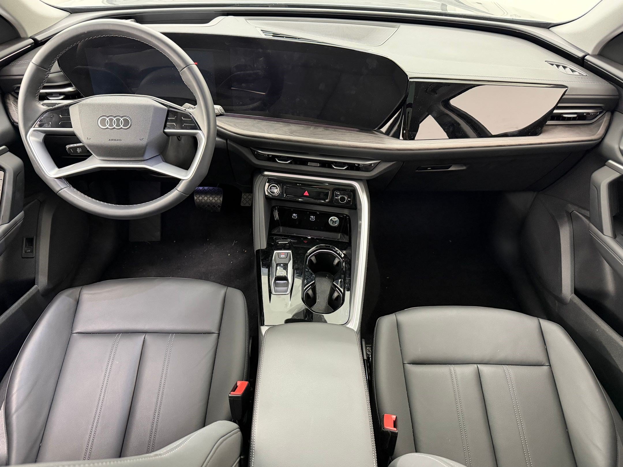 Certified 2025 Audi Q5 Premium AWD/4WD image 15